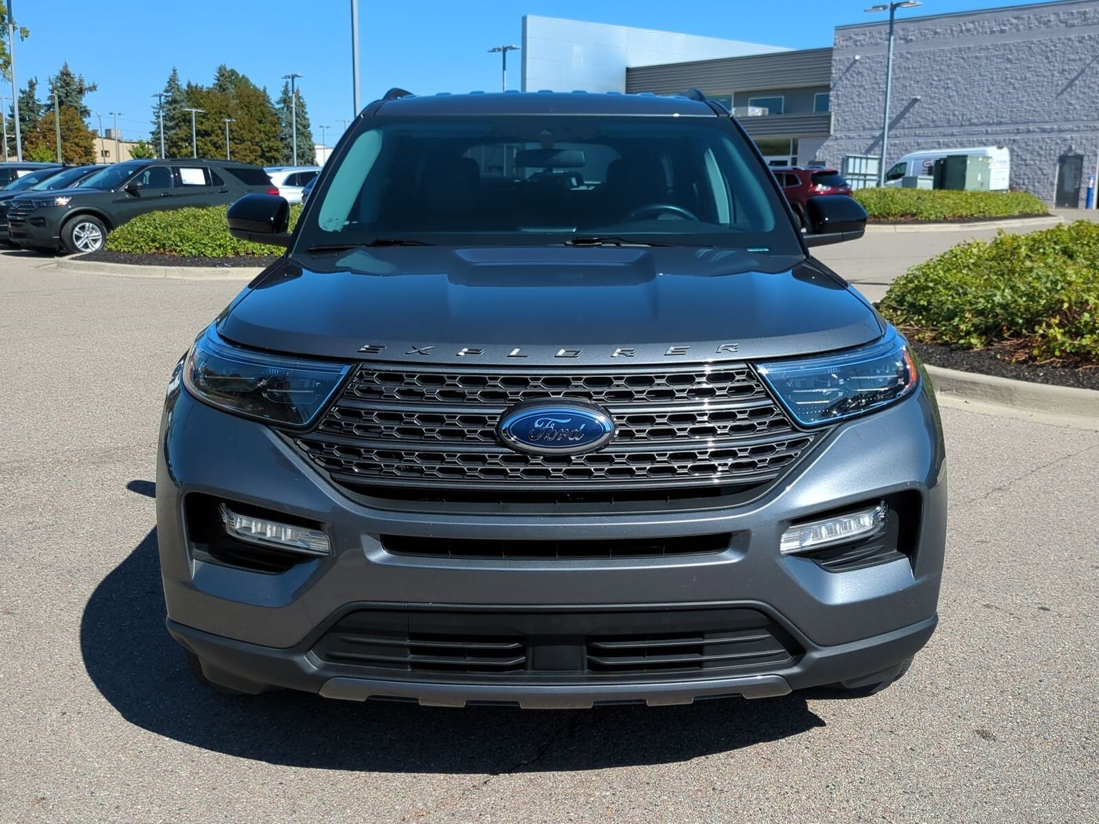2022 Ford Explorer XLT photo 3