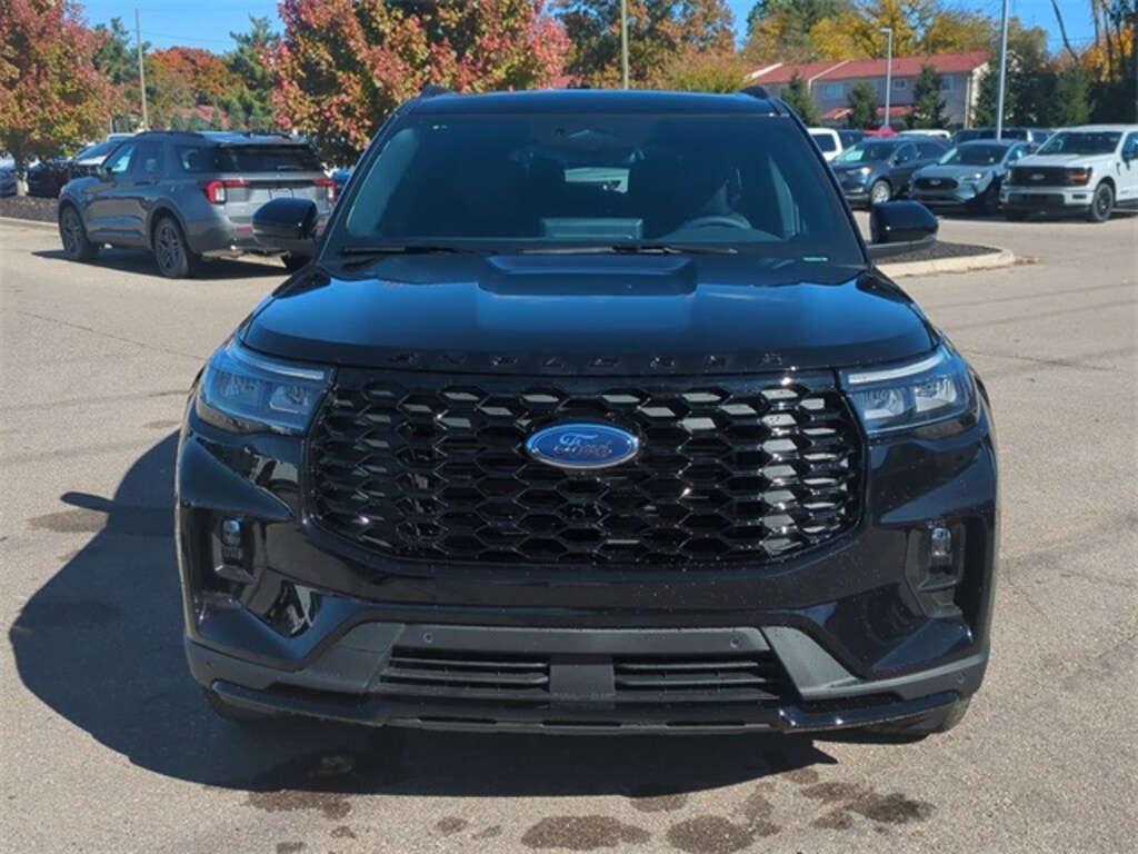 New 2025 Ford Explorer For Sale at Suburban Ford VIN 1FMUK8KH3SGA22142