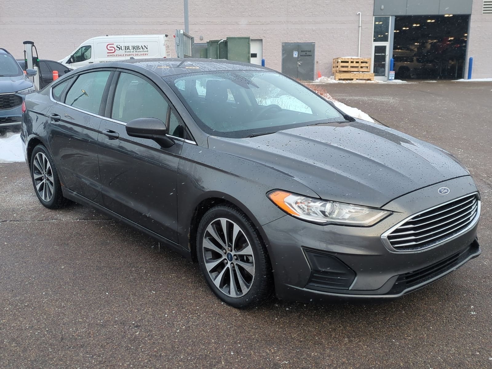 Used 2019 Ford Fusion SE with VIN 3FA6P0T94KR168426 for sale in Waterford Township, MI