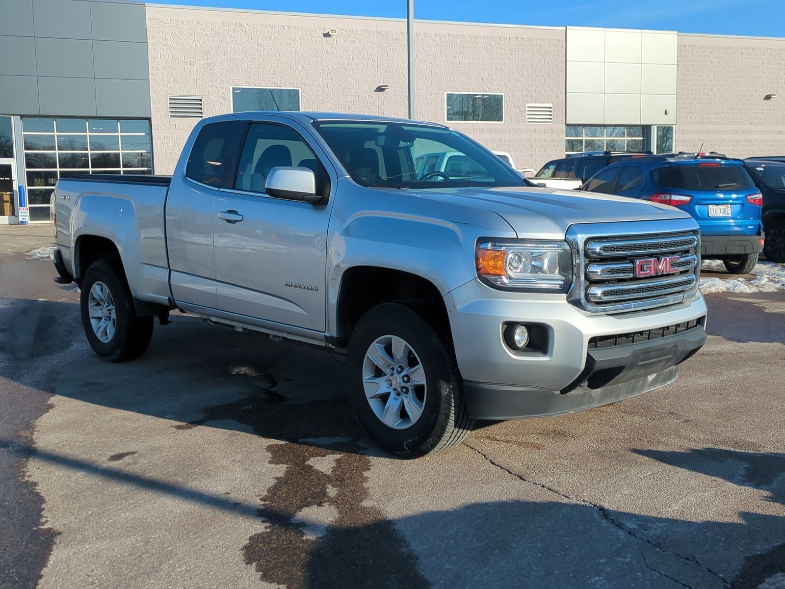 Used 2015 GMC Canyon SLE with VIN 1GTH6BE34F1148980 for sale in Waterford Township, MI