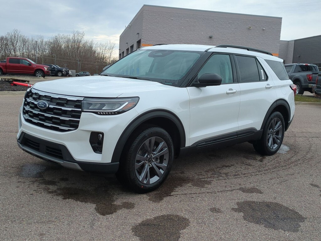 New 2026 Ford Explorer Active SUV