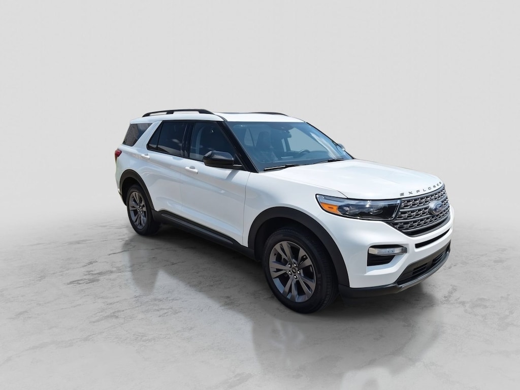Used 2024 Ford Explorer XLT SUV