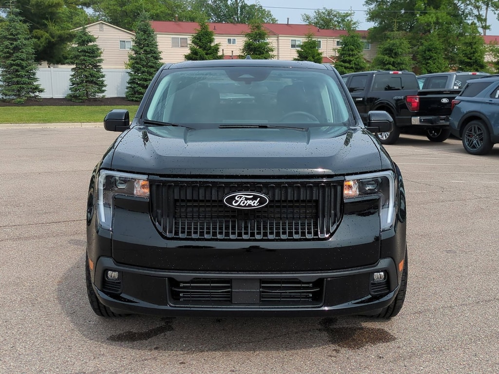 New 2025 Ford Maverick Lobo Standard Truck