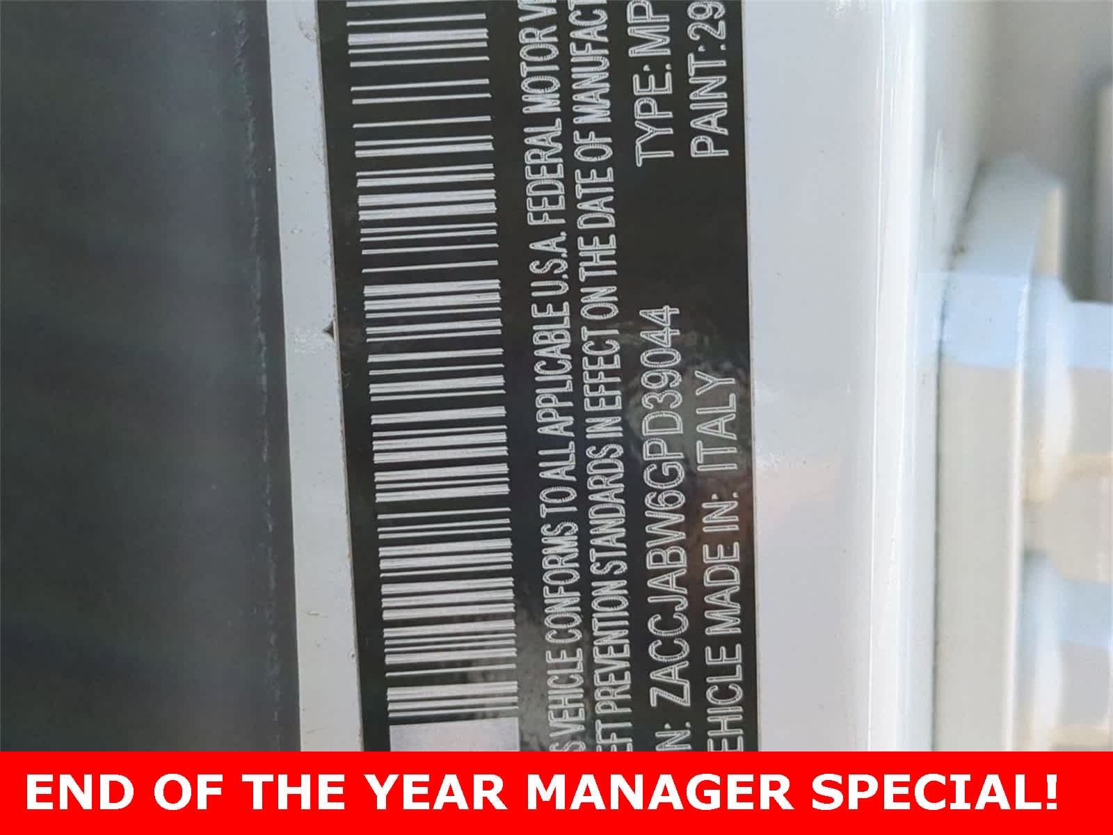 Thumbnail: 2016 Jeep Renegade - 33