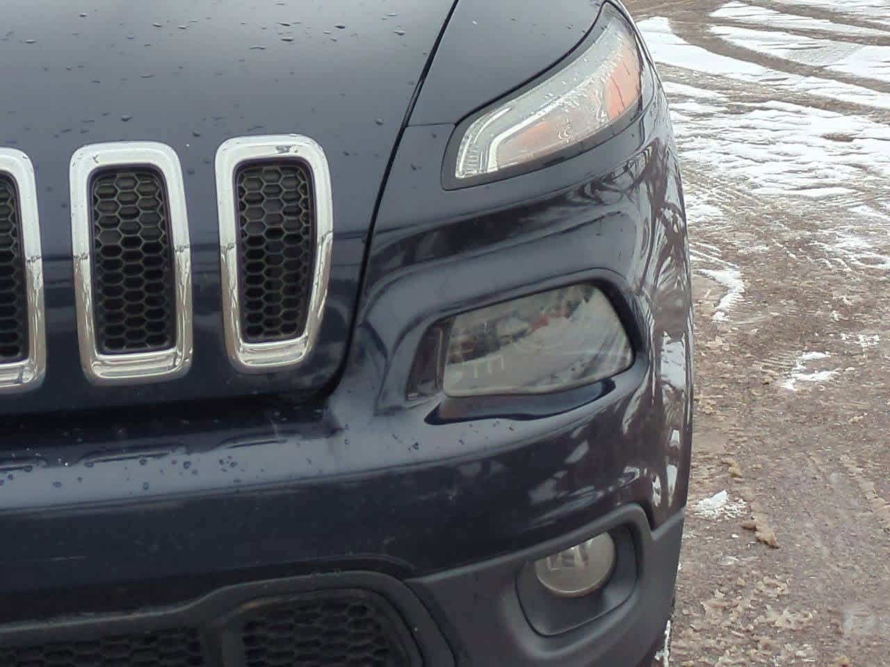 Thumbnail: 2016 Jeep Cherokee - 10