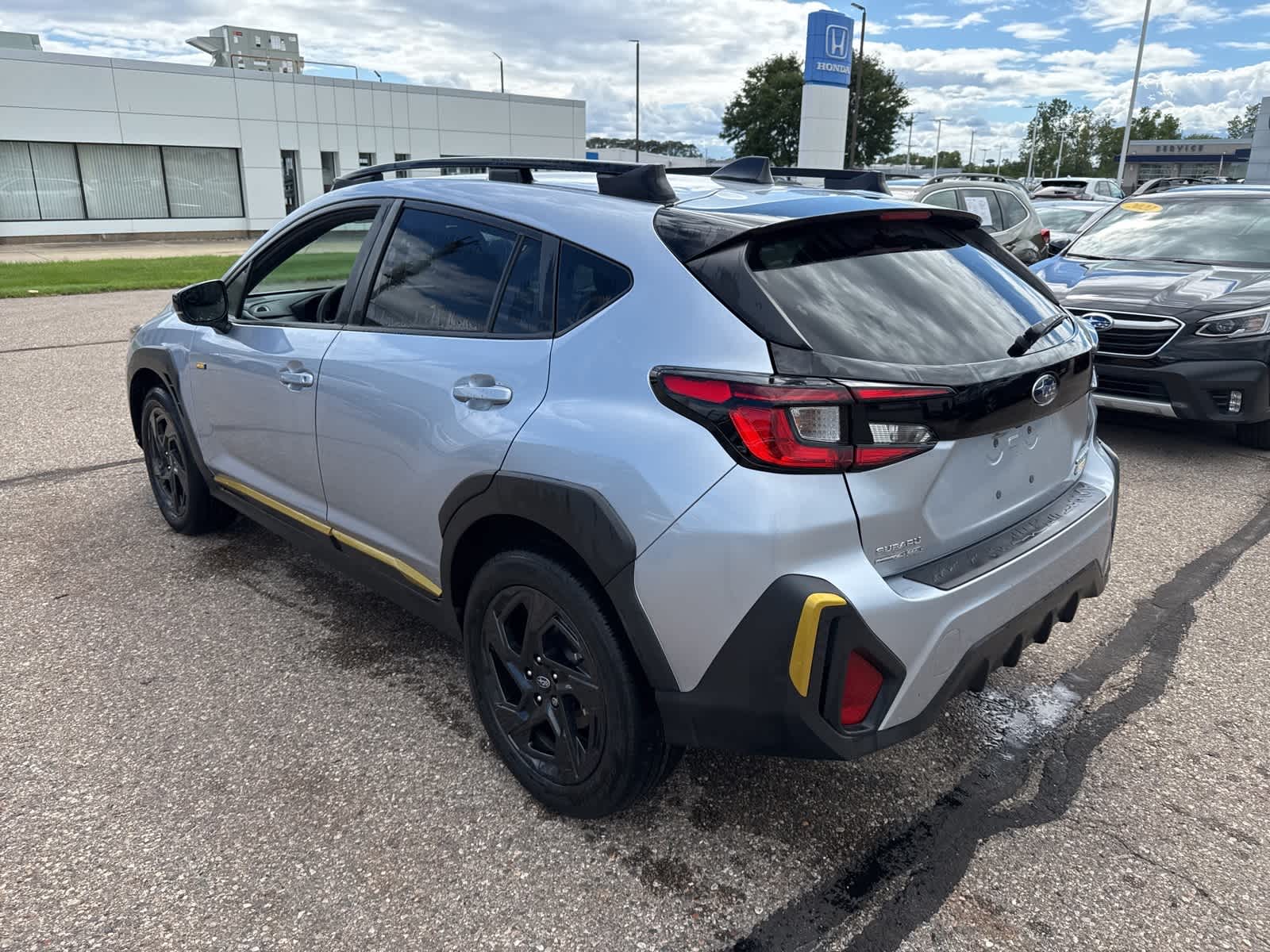 2024 Subaru Crosstrek Sport photo 2