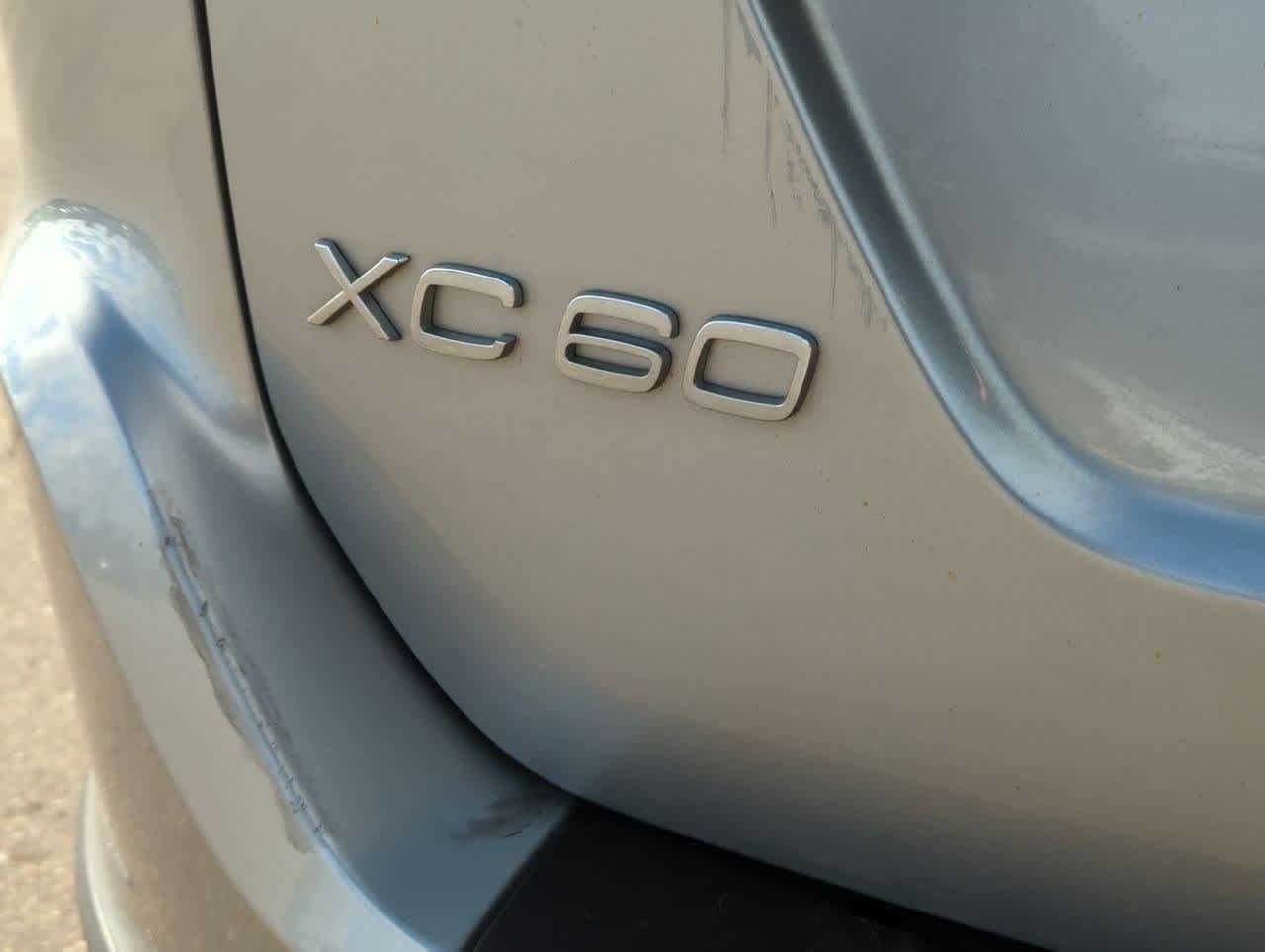Thumbnail: 2010 Volvo XC60 - 12