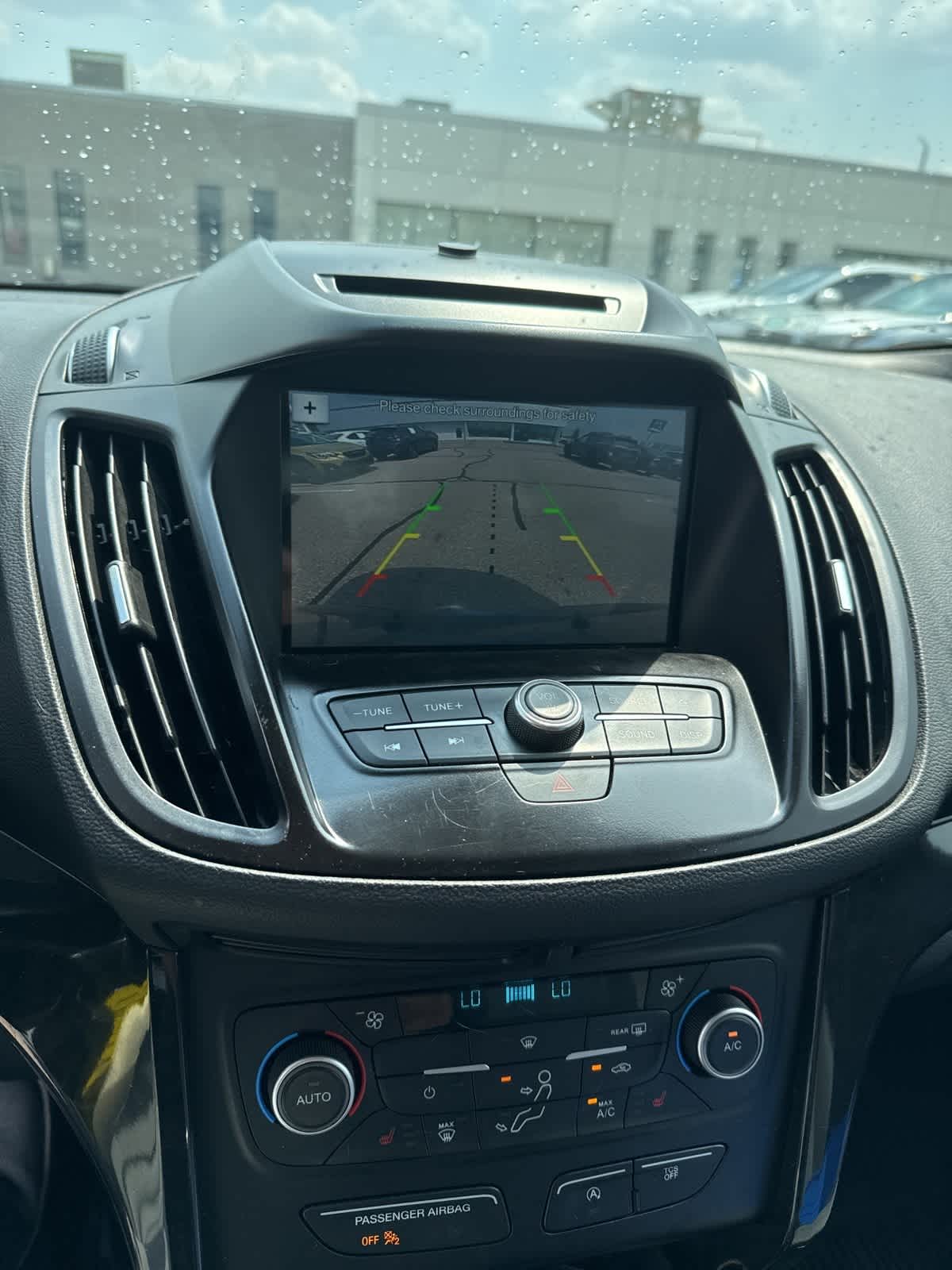 Thumbnail: 2018 Ford Escape - 20