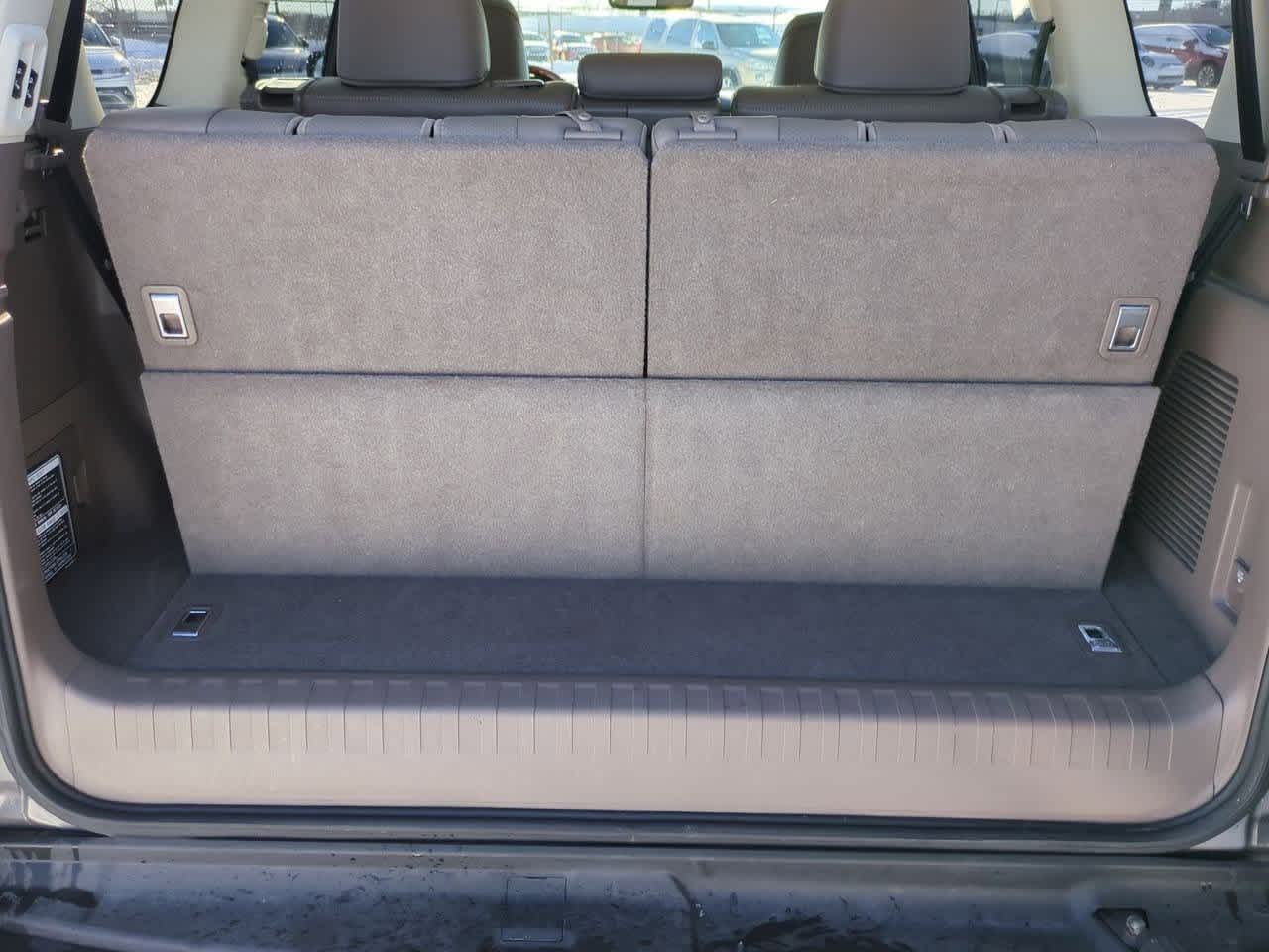 Thumbnail: 2012 Lexus GX - 27