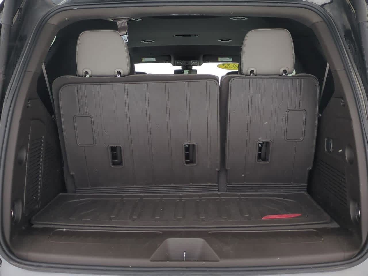 Thumbnail: 2022 GMC Yukon - 34