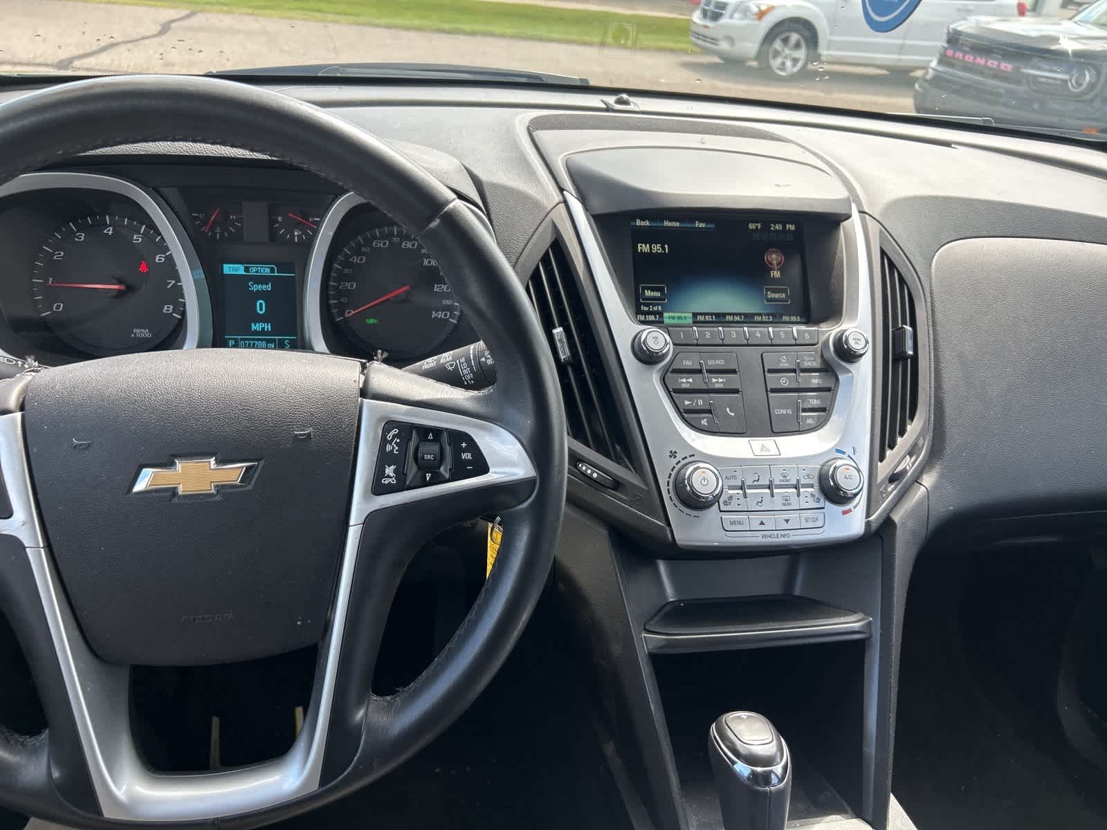 Thumbnail: 2016 Chevrolet Equinox - 12