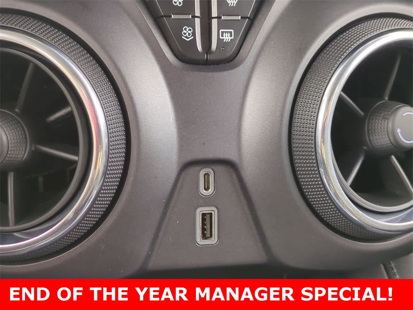 Thumbnail: 2019 Chevrolet Blazer - 28