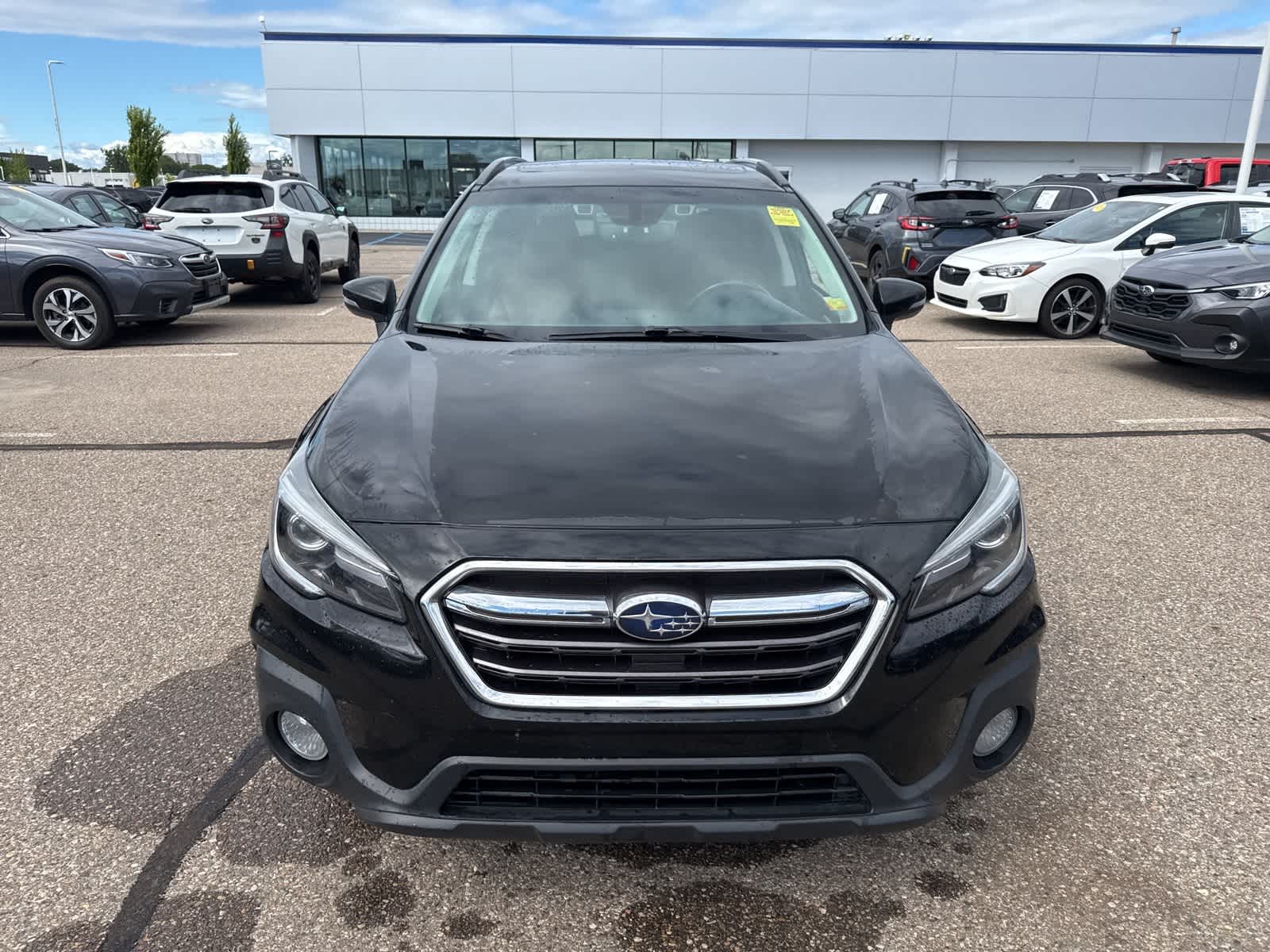 Thumbnail: 2018 Subaru Outback - 10
