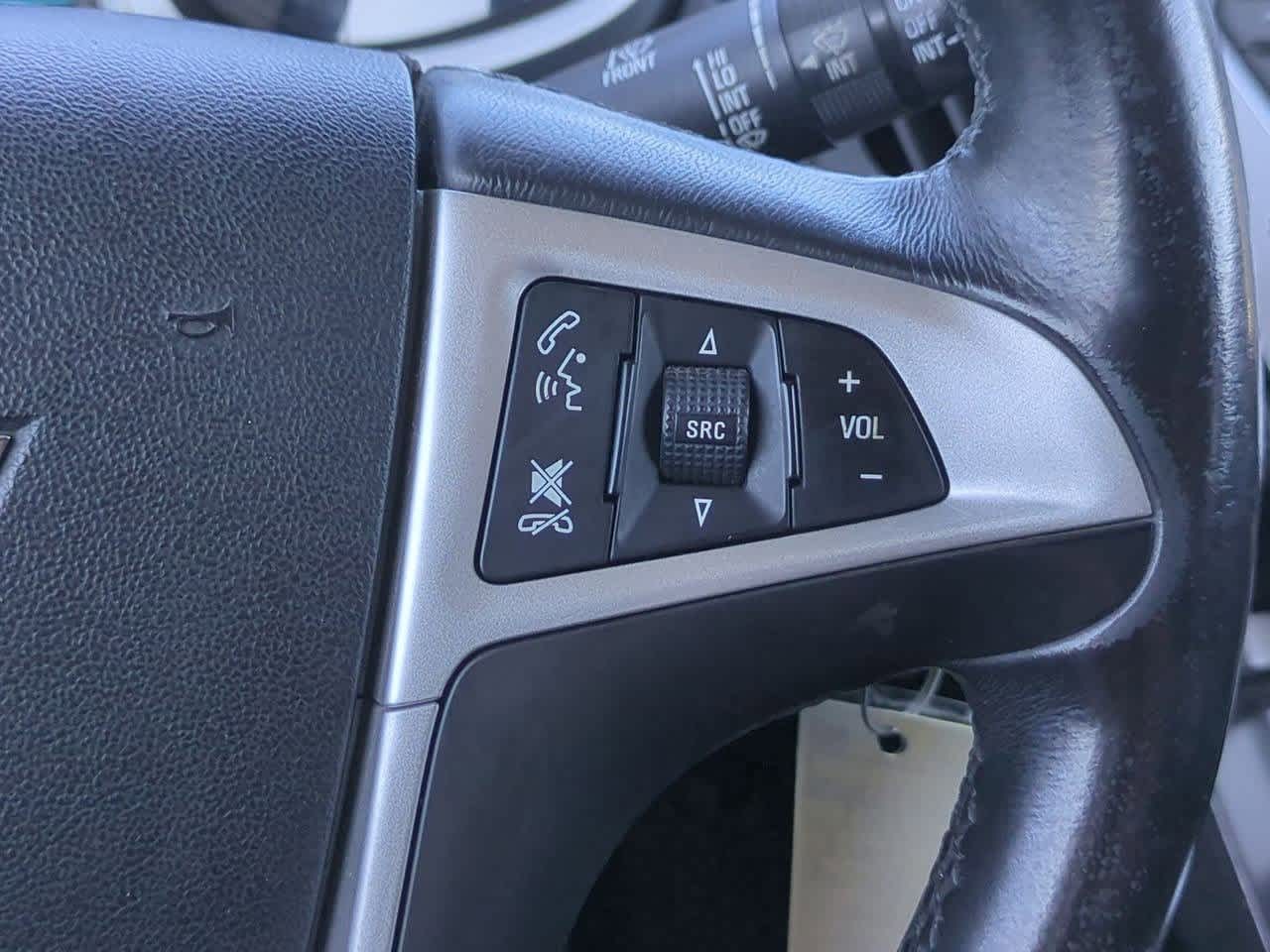 Thumbnail: 2012 Chevrolet Equinox - 23