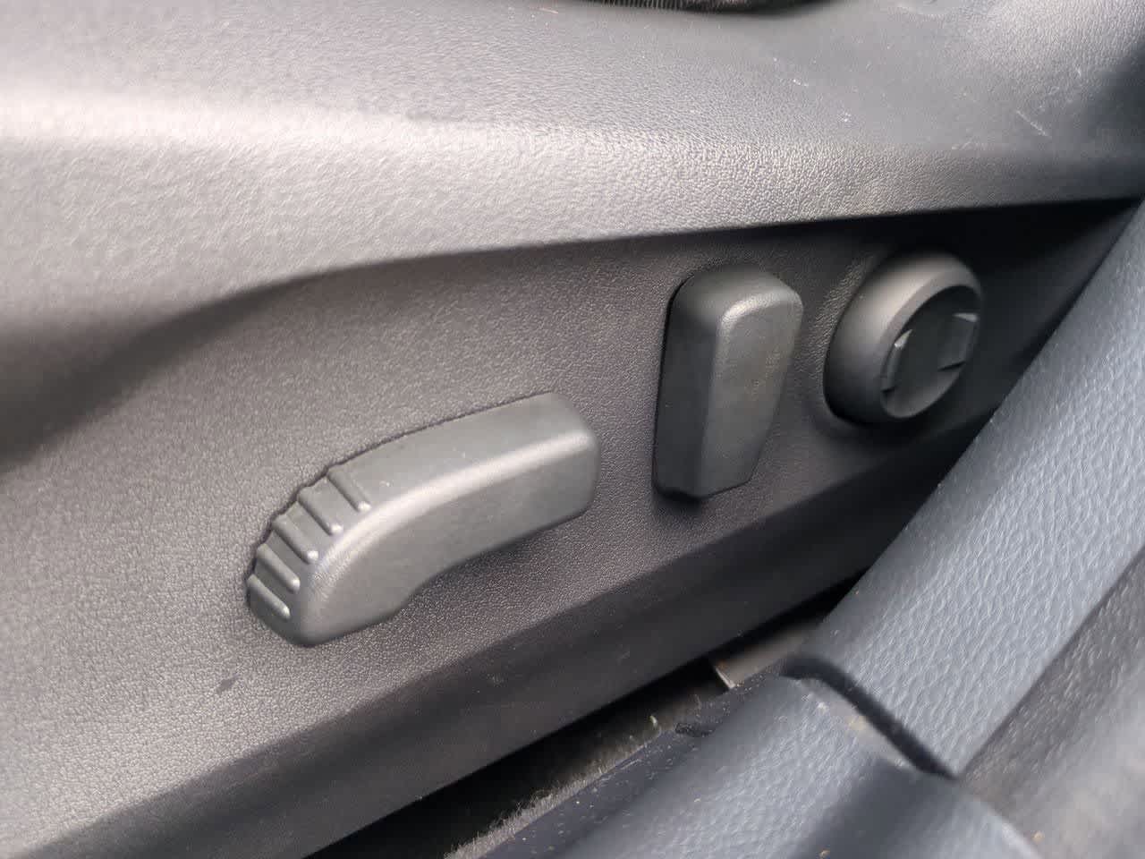 Thumbnail: 2022 Subaru Outback - 16