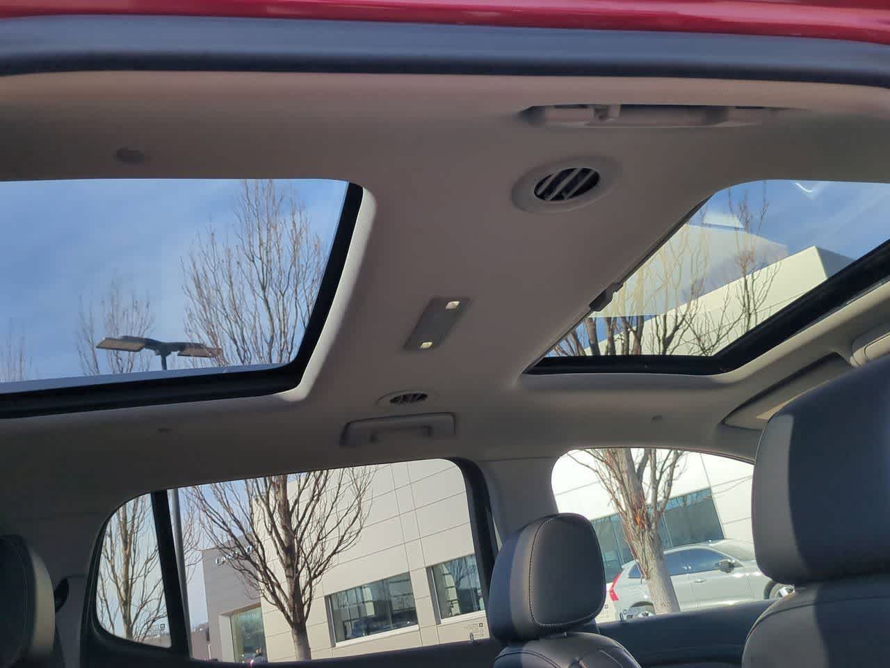 Thumbnail: 2019 GMC Acadia - 22