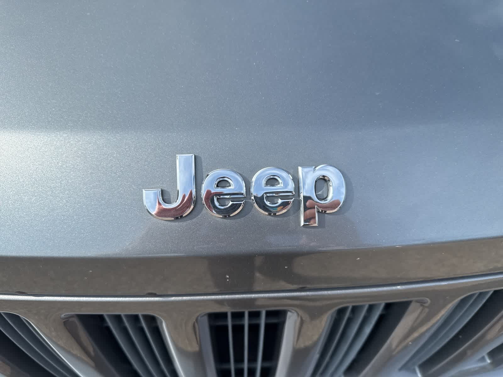 Thumbnail: 2012 Jeep Liberty - 11