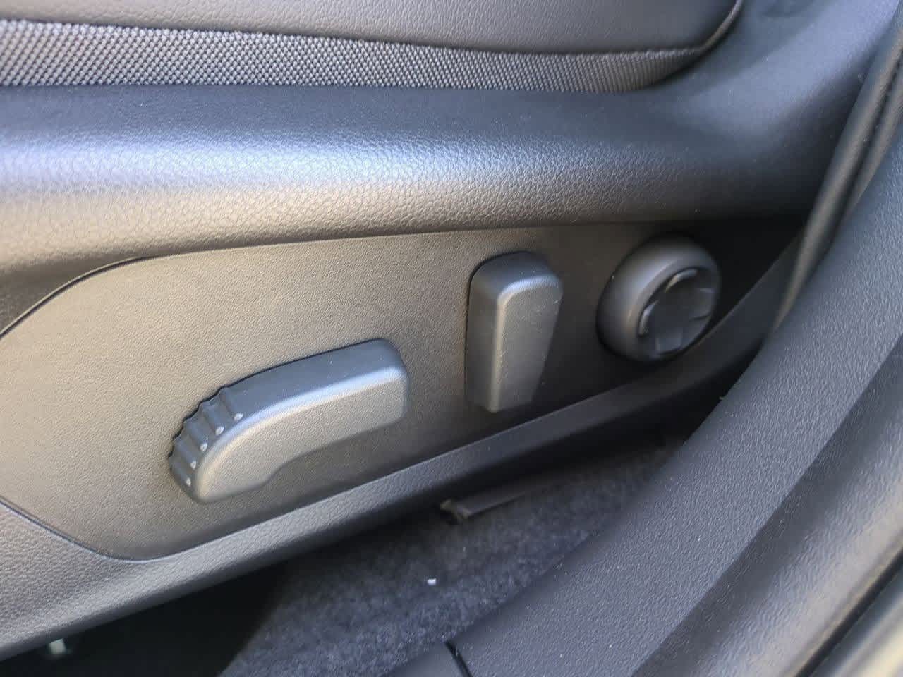 Thumbnail: 2026 Subaru Outback - 16