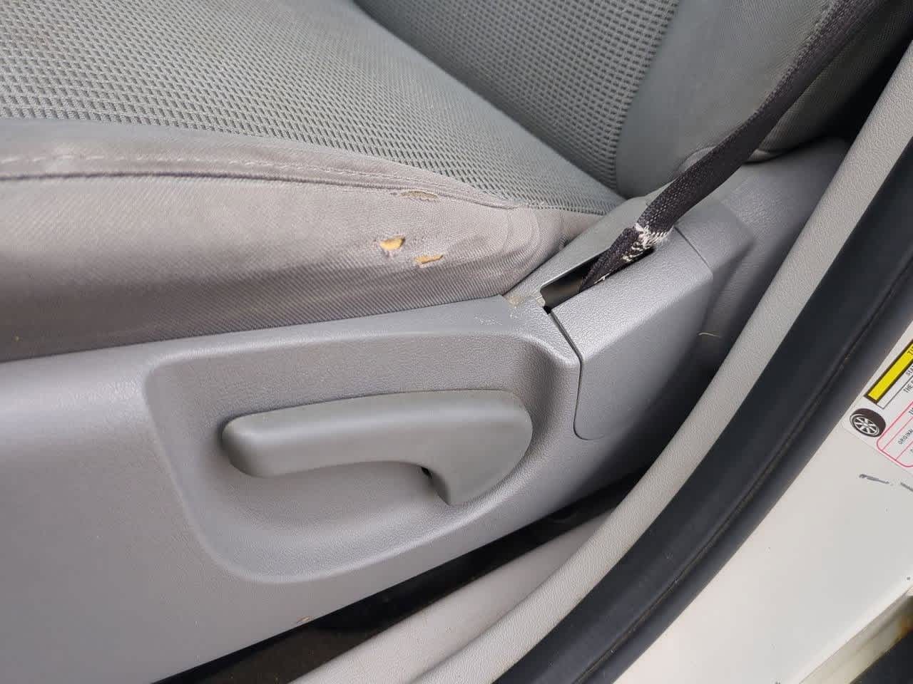 Thumbnail: 2008 Jeep Liberty - 16