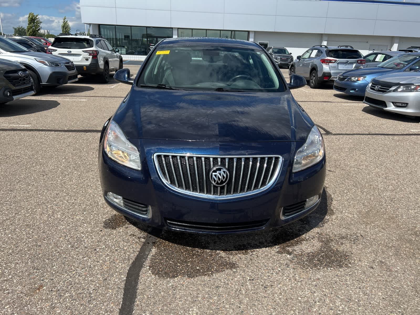 Thumbnail: 2011 Buick Regal - 3