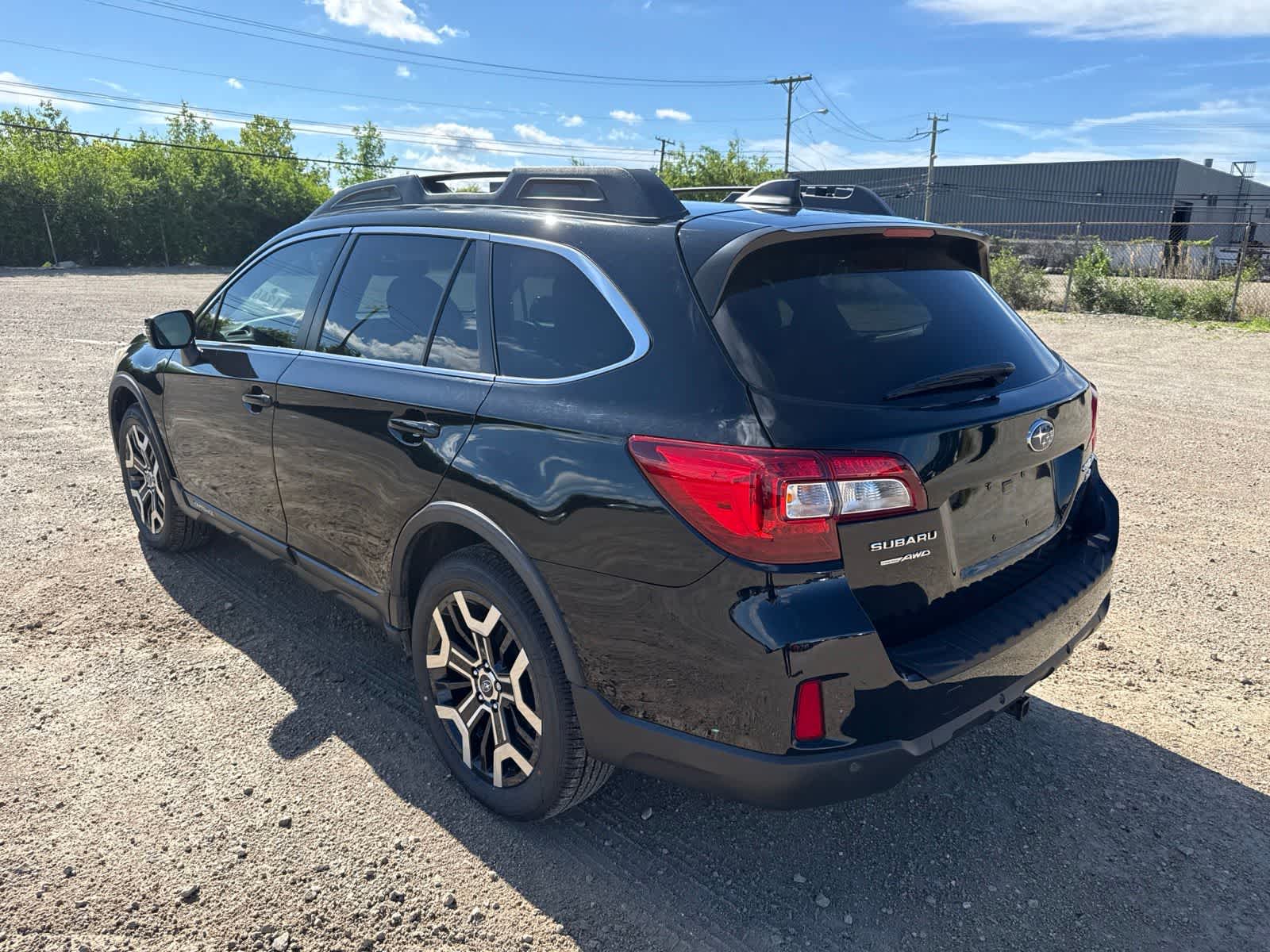 Thumbnail: 2017 Subaru Outback - 2