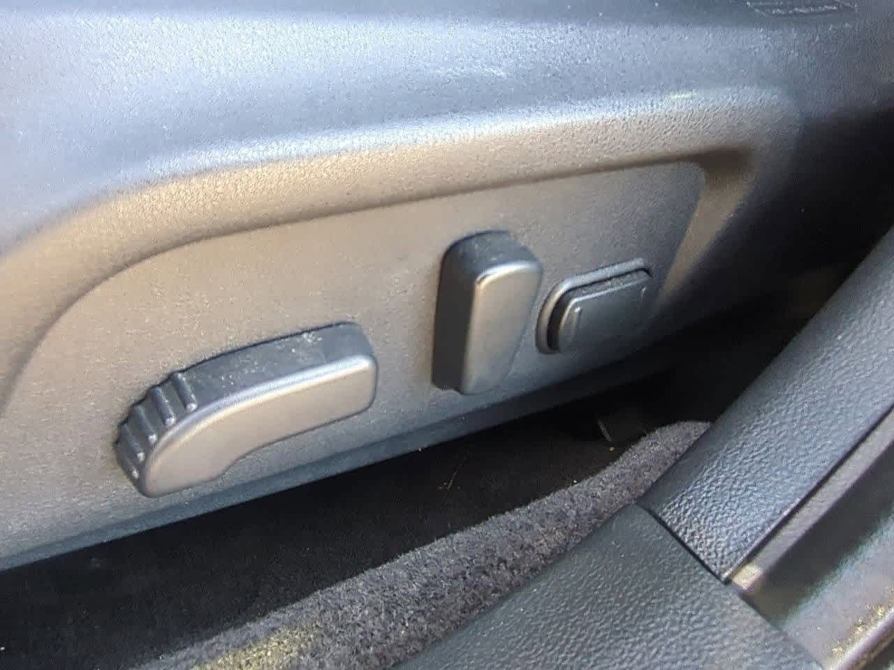 Thumbnail: 2015 Subaru Outback - 16