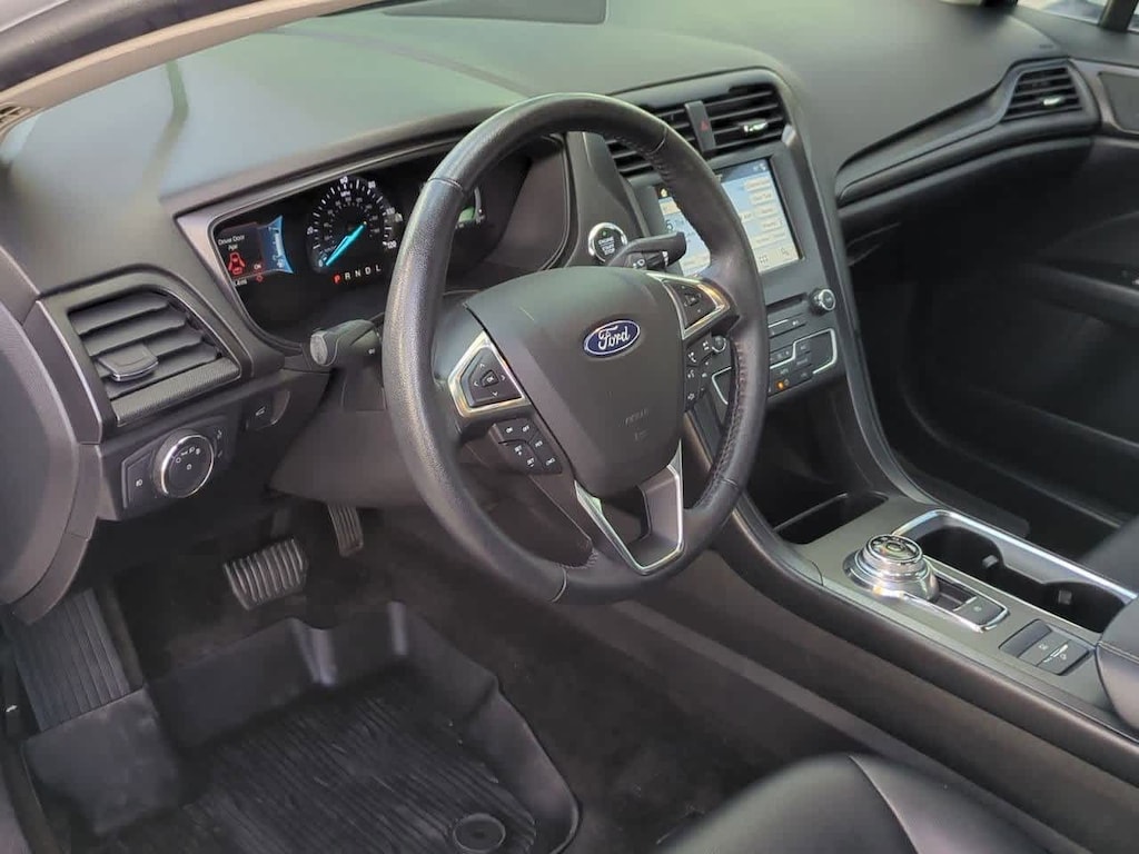 Used 2018 Ford Fusion Hybrid SE Sedan