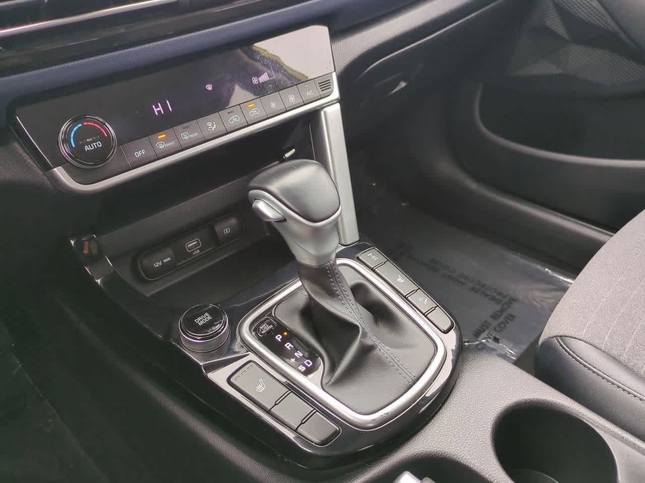 Thumbnail: 2022 Kia Seltos - 30