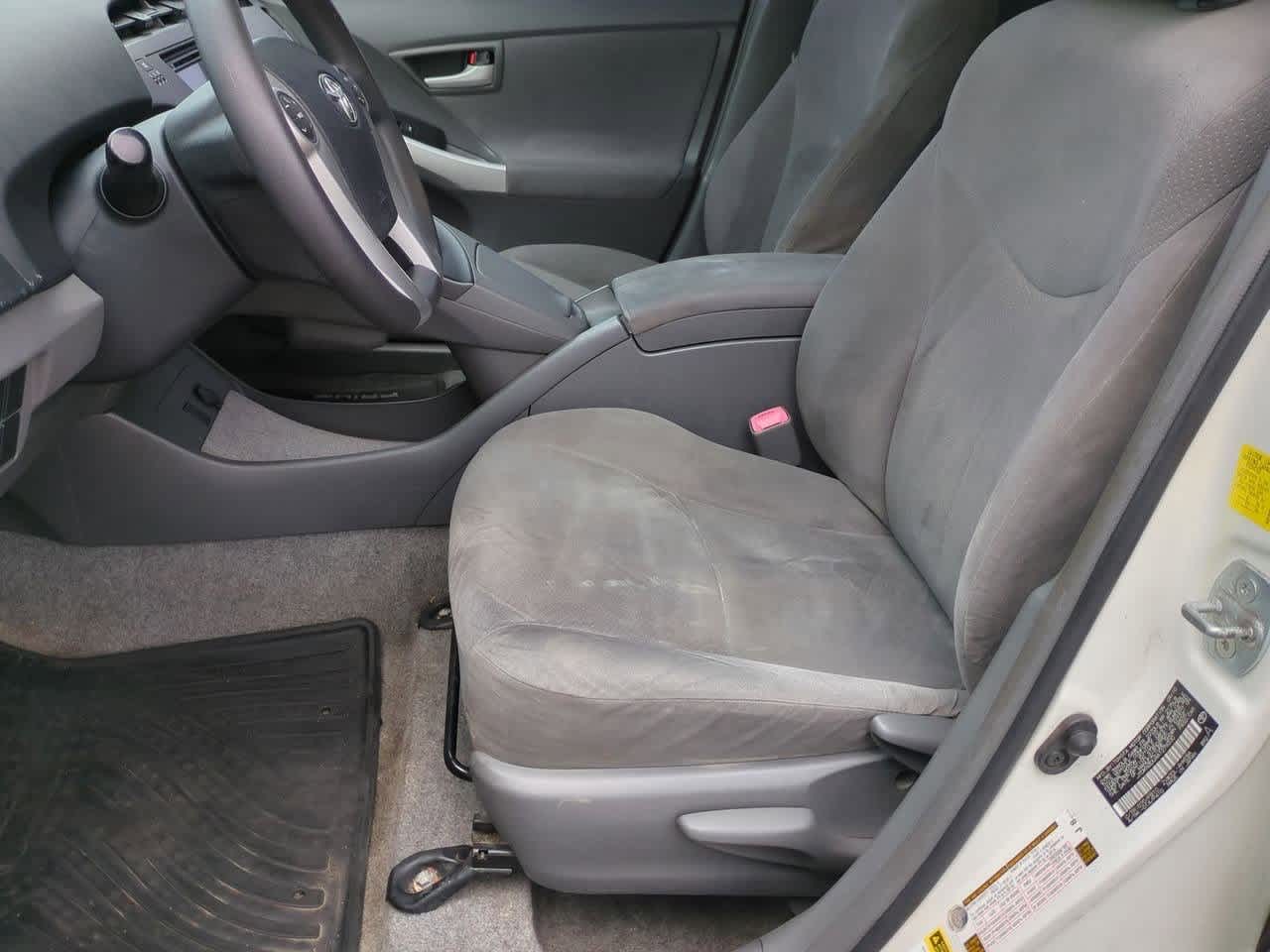 Thumbnail: 2010 Toyota Prius - 15