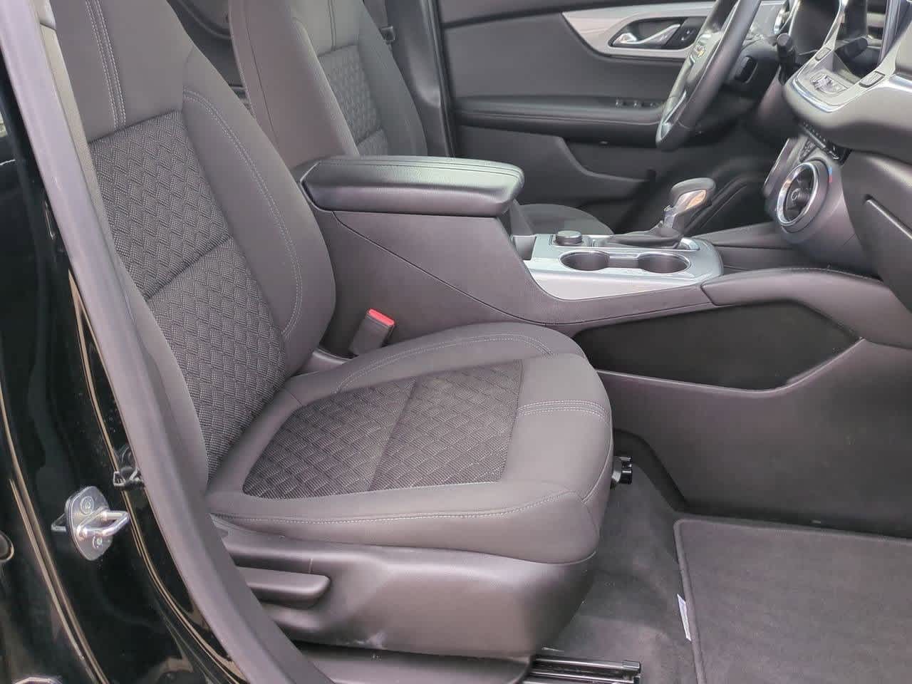 Thumbnail: 2022 Chevrolet Blazer - 20