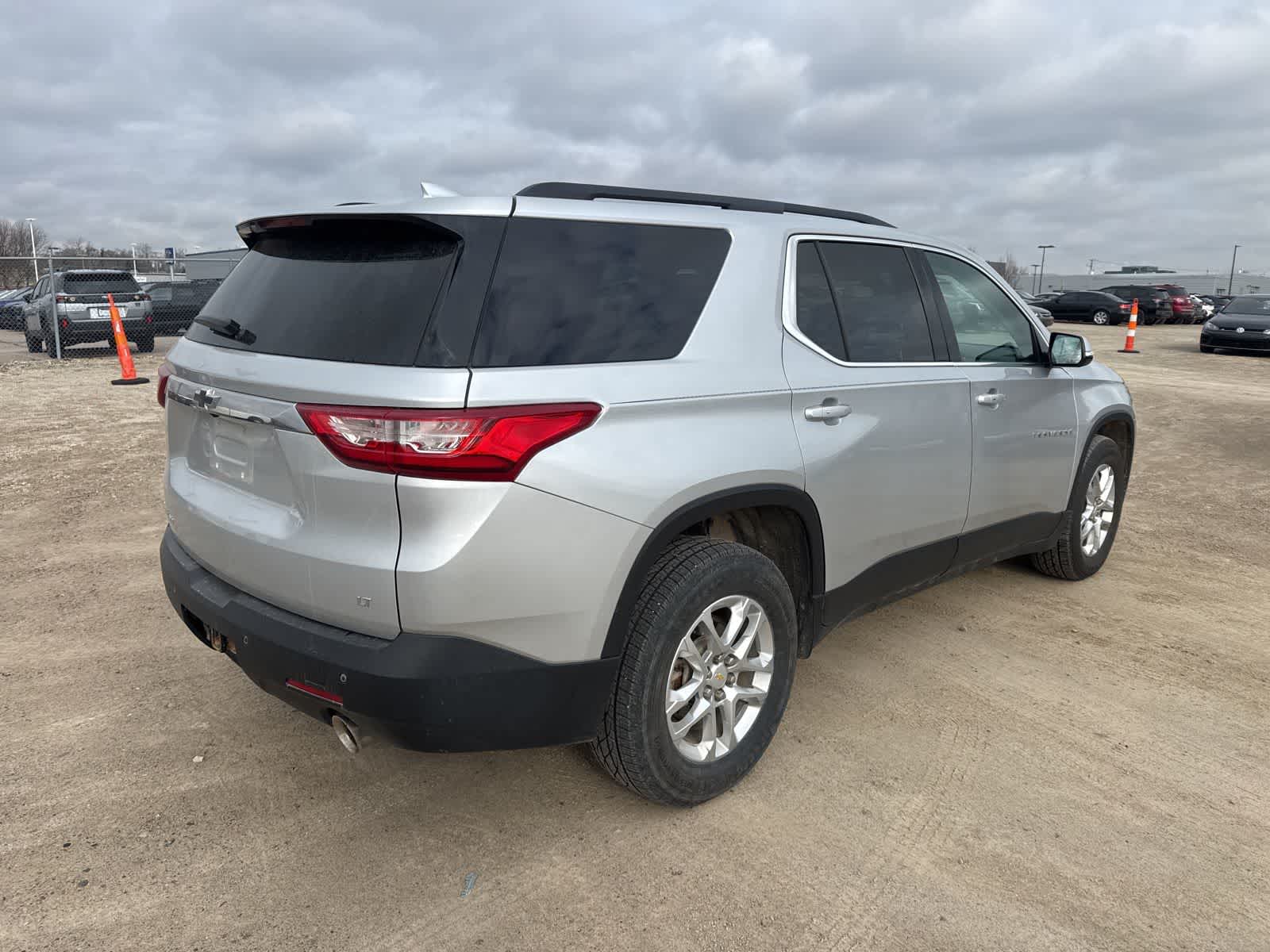 Thumbnail: 2019 Chevrolet Traverse - 3