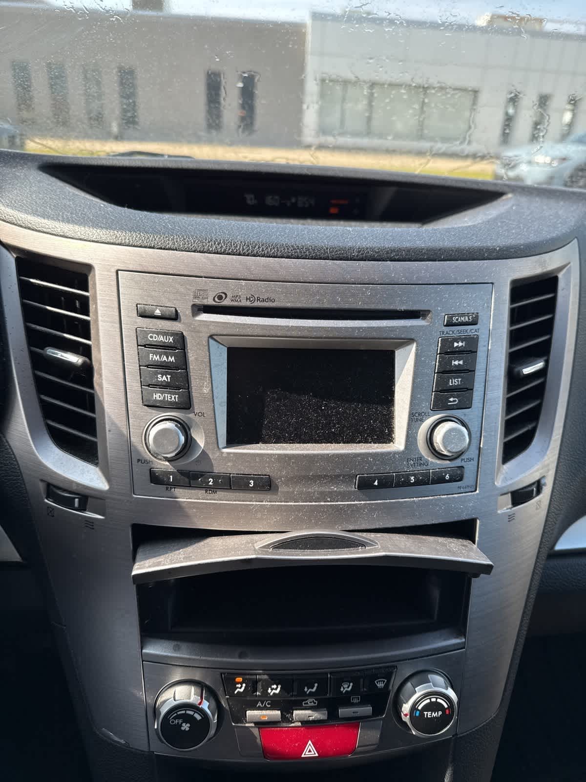 2014 Subaru Outback Premium 19