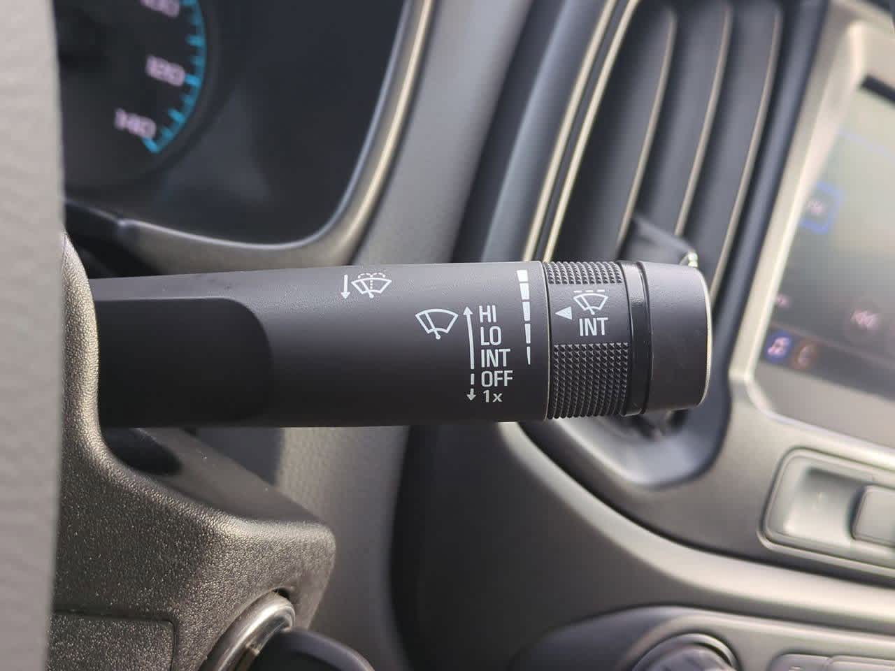 Thumbnail: 2020 Chevrolet Colorado - 24