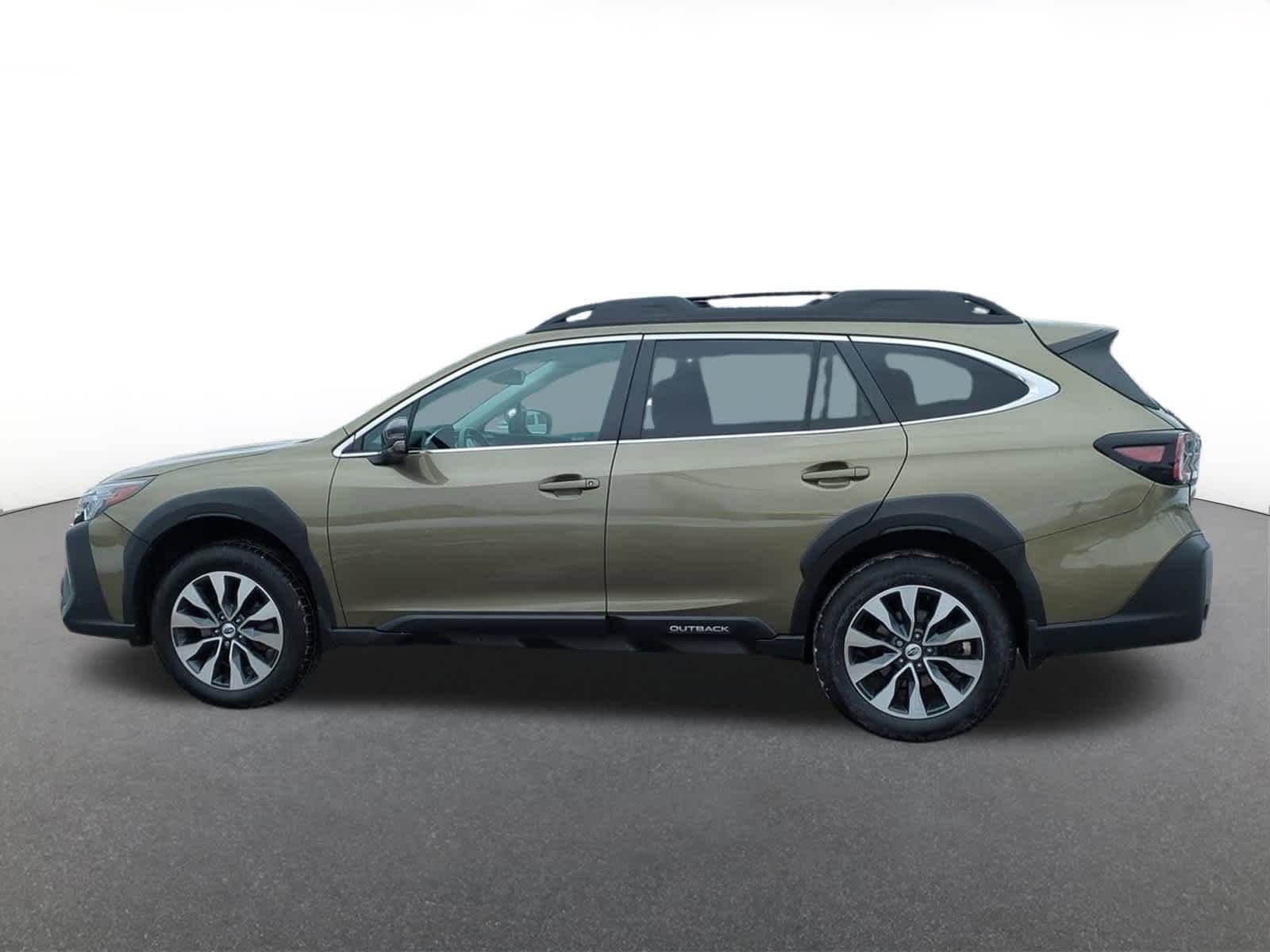 Thumbnail: 2023 Subaru Outback - 3