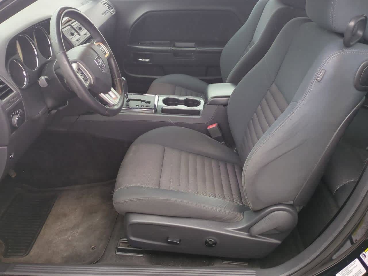 Thumbnail: 2014 Dodge Challenger - 14