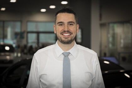 Staff member HUNTER HOLCOMB from ID_cc9bfe20d80d