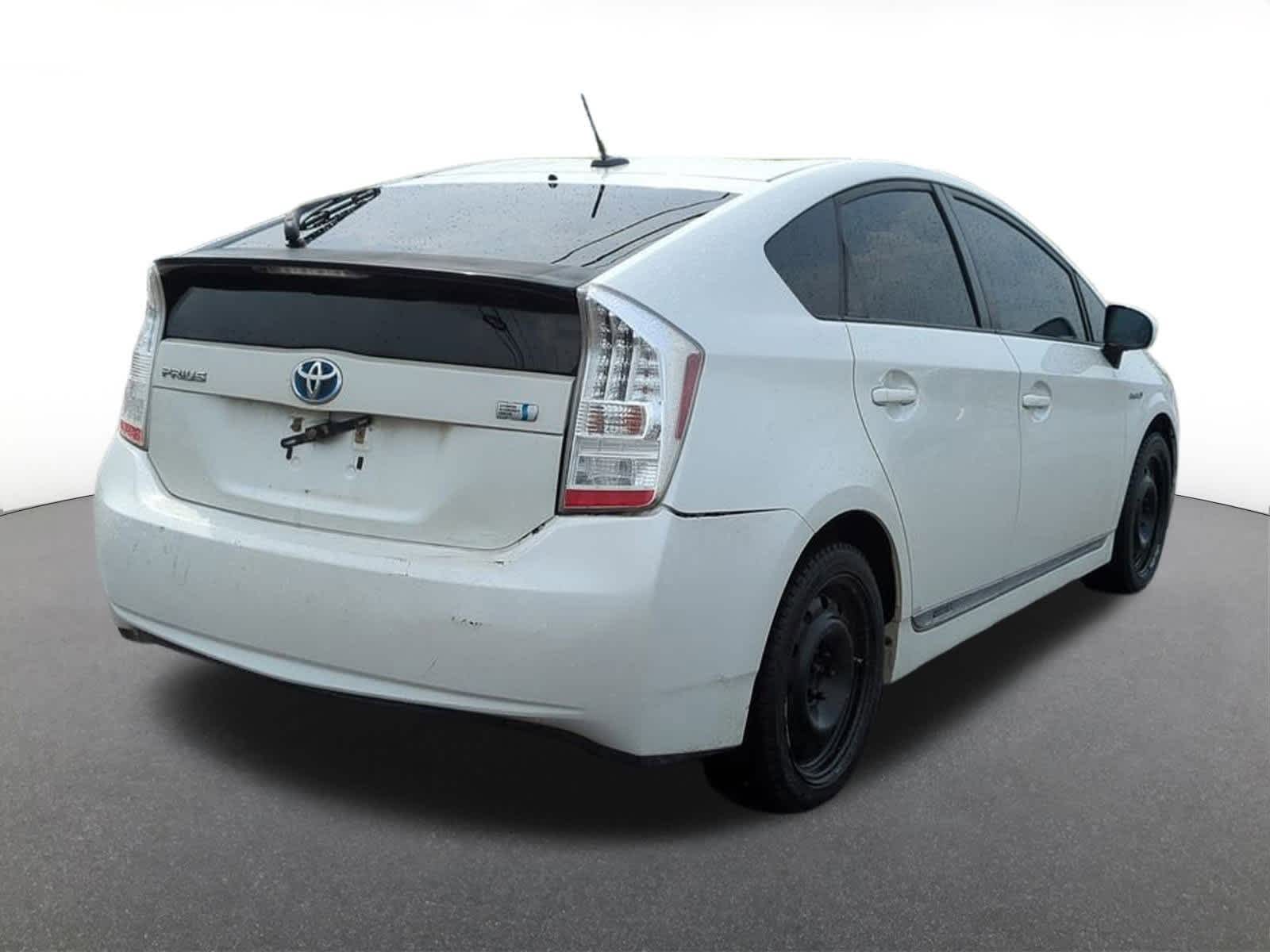 Thumbnail: 2010 Toyota Prius - 6