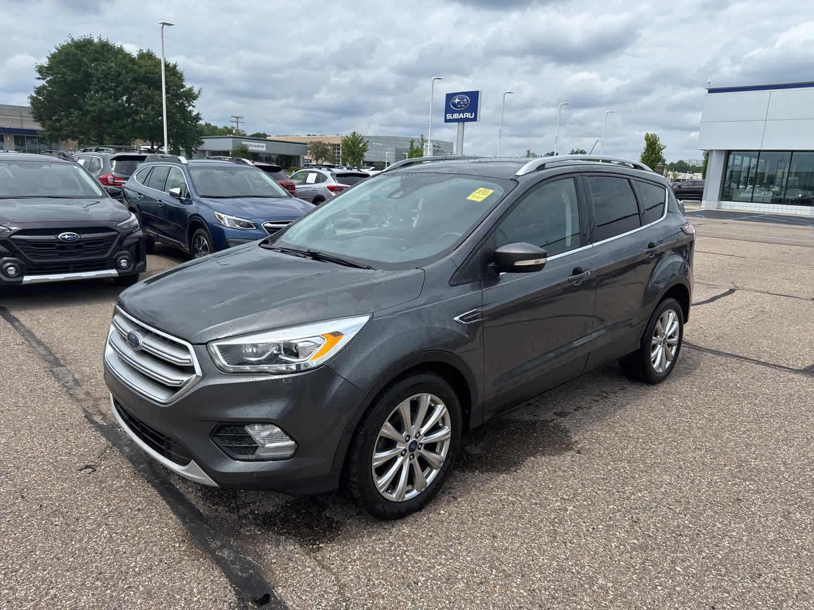 Thumbnail: 2017 Ford Escape - 1