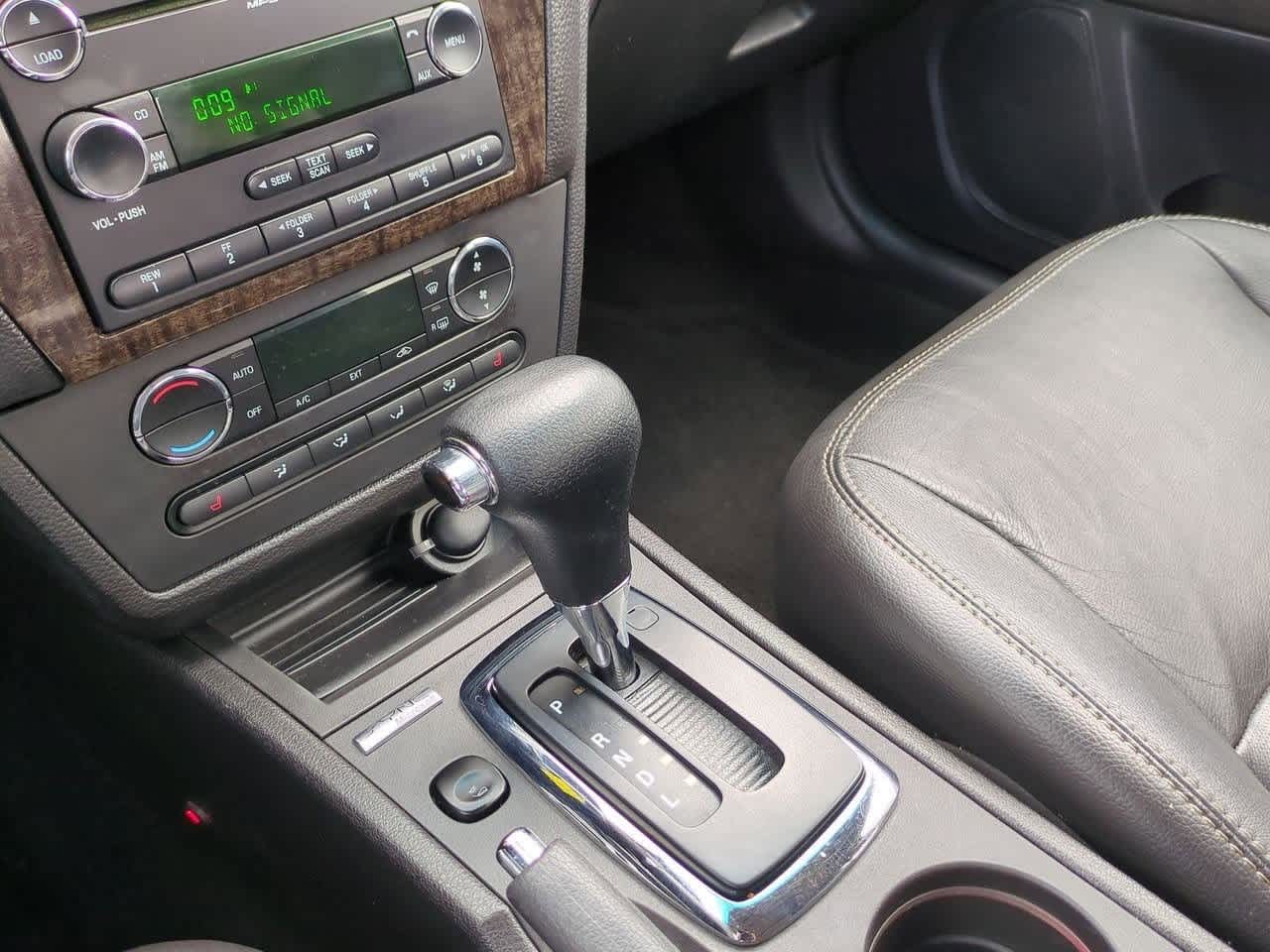 2009 Mercury Milan Premier 29