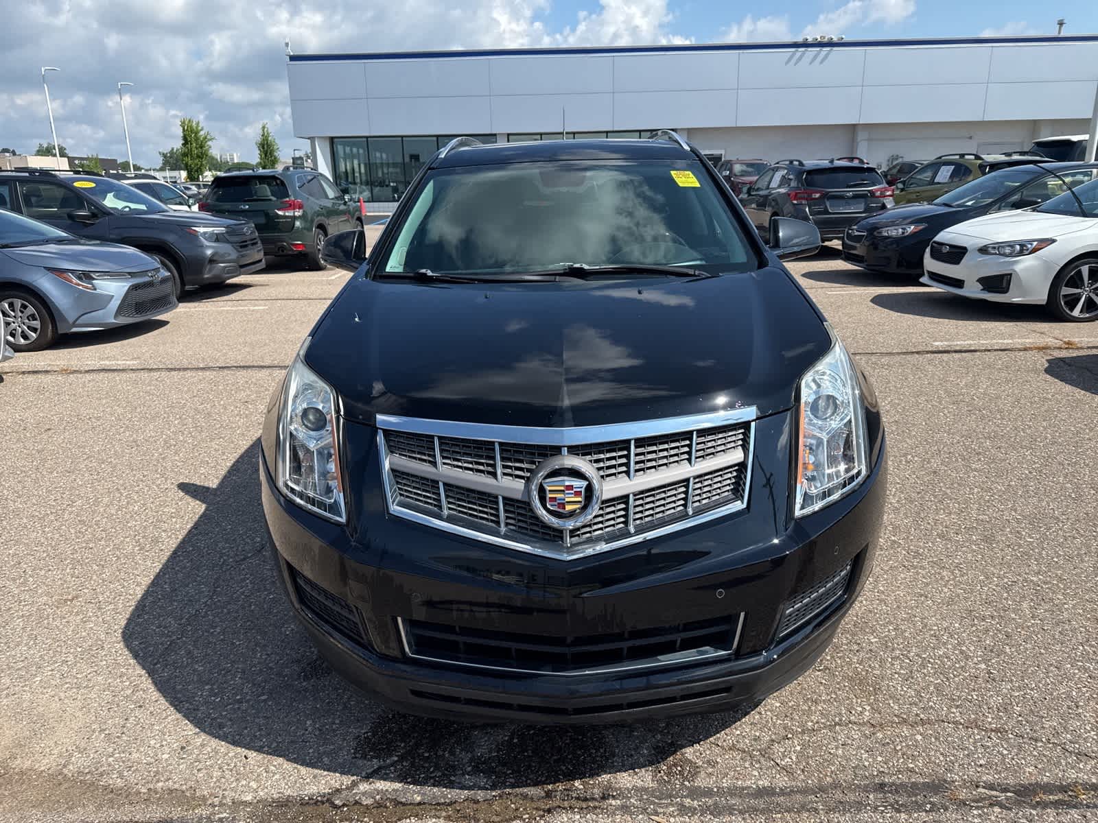 Thumbnail: 2011 Cadillac SRX - 10
