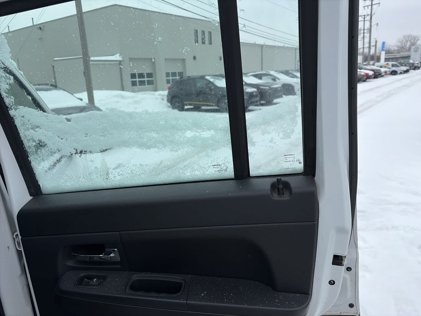 Thumbnail: 2012 Jeep Liberty - 12