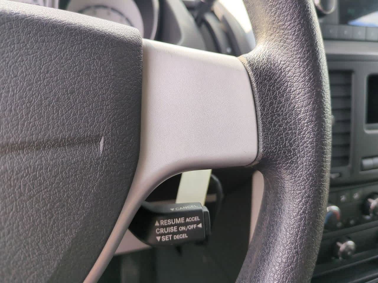 Thumbnail: 2009 Dodge Grand Caravan - 23