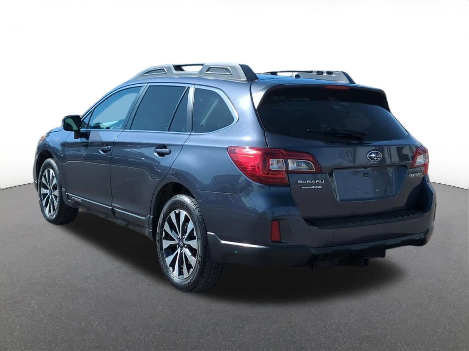 Thumbnail: 2015 Subaru Outback - 4