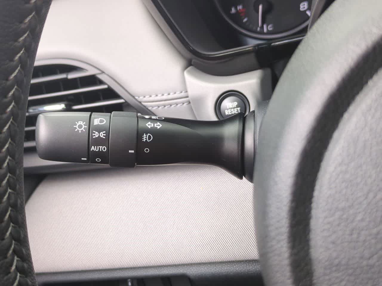 Thumbnail: 2025 Subaru Legacy - 25