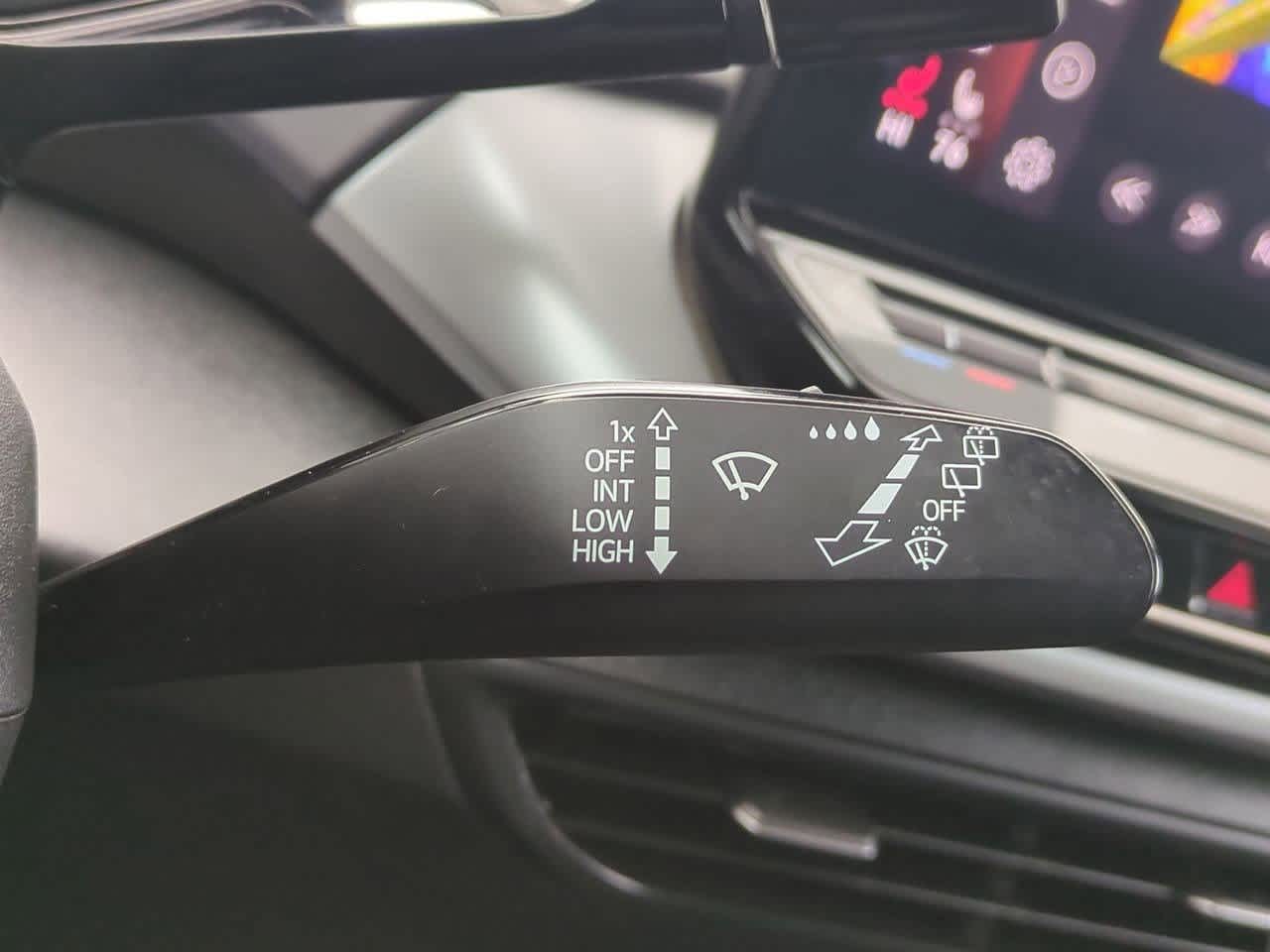 Thumbnail: 2022 Volkswagen ID.4 - 24