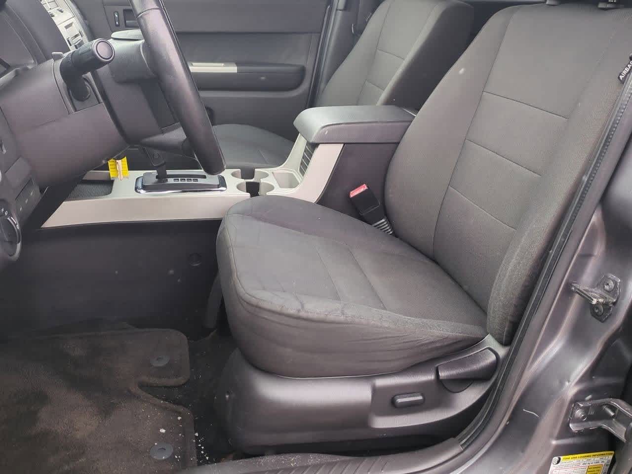 Thumbnail: 2011 Ford Escape - 15