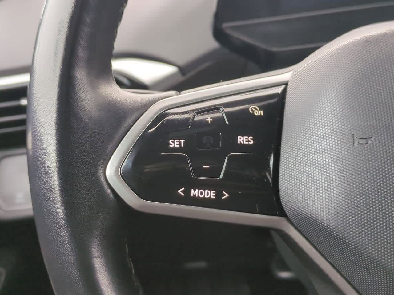 Thumbnail: 2022 Volkswagen ID.4 - 22