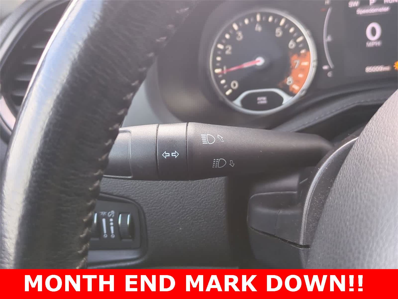 Thumbnail: 2017 Jeep Renegade - 26