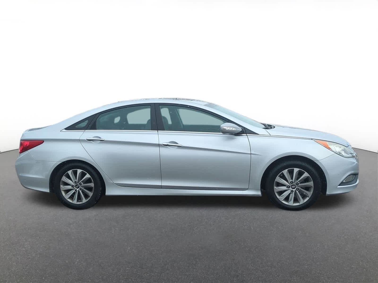 Thumbnail: 2014 Hyundai Sonata - 7