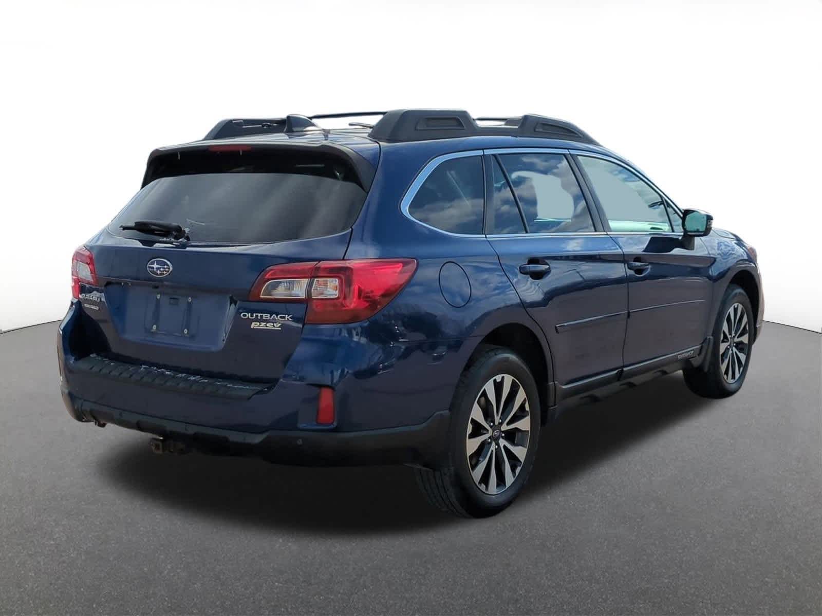 Thumbnail: 2017 Subaru Outback - 6